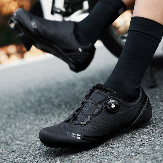 Chaussures de Cyclisme Route – Hommes & Femmes | SPD, Confort & Performance ⚡ Pour les passionnés de vitesse et de performance sur route